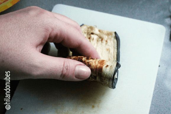 entrehuesosdecereza rollito de berenjena y queso